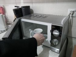 Evdeki Sinsi Tehlike Elekromanyetik Dalgalar