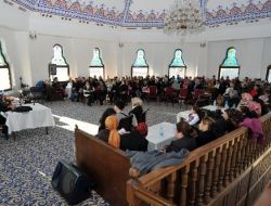 Keçiören'de Kadınlara Hakları Anlatıldı