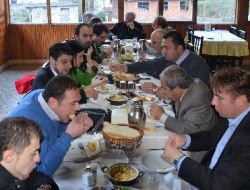 Arsiad, Ardeşen Medyası İle Yemekte Buluştu