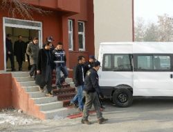 KCK operasyonunda gözaltılar..