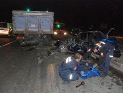 Adana'da Trafik Kazası: 2 Ölü