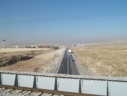 Ddy Üst Geçidinin Tamamlanmamasına Mhp'den Tepki