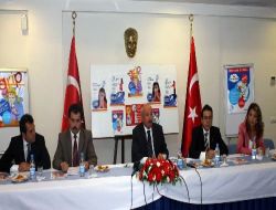 Antalya Domuz Gribine Erken Yakalandı