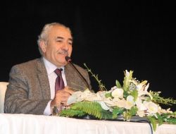 "Mehmet Akif Ersoy Ahlak Ve Karakterin Zirvesiydi"