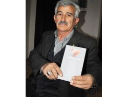 Hayatını Şiirleştirerek Kitap Haline Getirdi