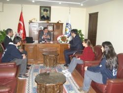 Zenbilci: Türkçe’nin Kullanımı İçin Verilen Mücadeleyi Destekliyorum