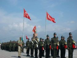 İskenderun'da Cumhuriyet Yürüyüşü Düzenlendi