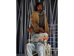 'Kafesten Bir Kuş Uçtu' Gebzelilerden Yoğun İlgi Gördü