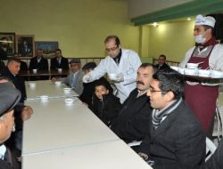 Şahinbey Belediyesi, 150 Bin Kişiye Aşure Dağıttı