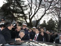 Gurbetçiler, Gül'e Yoğun İlgi Gösterdi