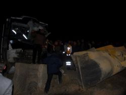 Başkale'de Trafik Kazası: 4 Yaralı