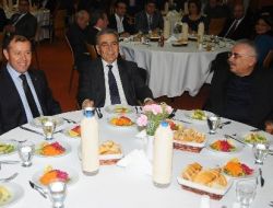 Kocaoğlu: İzmir’in Gemi İhalesi İçin Dokuz Türk Firması Da Dosya Aldı