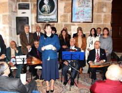 Tarihi Konakta Bin 400 Yıllık Rast Makamında Şarkılar Yankılandı