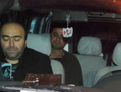 Eski Patronunun Kafasına Silah Dayayarak Rehin Aldı