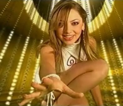 HADİSE'NİN YILBAŞI HÜSRANI