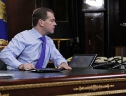 Medvedev Facebook’tan Cevap Verdi