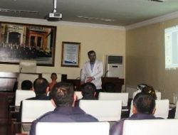 Belediye Personeline Yardım Semineri