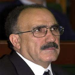 Beşir Atalay, asansörde mahsur kaldı, töreni kaçırdı!.