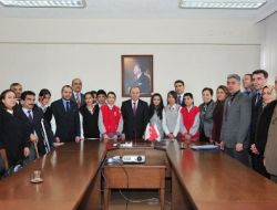 İnsan Hakları'nı Anlatıp Ödül Kazandılar