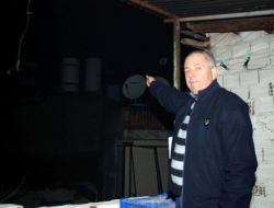 Çatısına İkinci Baz İstasyonunu Taktırdı, Mahalleli İsyan Etti