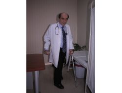 Yürüme Engelli Doktor, Hastaların Umut Kaynağı Oldu