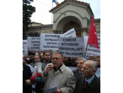 Fransız Başkonsolosluğu Önünde Protesto