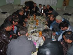 Kimse Yok Mu Derneği, Suruç’ta Depremzedeleri Yemekte Buluşturdu