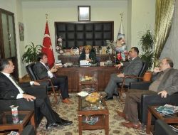 Siyasi Parti İl Başkanları Kent Konseyi'nde Bir Araya Geldi