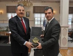 Eyüp Belediyesi'ne “dostluk, Kardeşlik, Hoşgörü” Teşekkürü