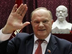 Komünist Lider Zyuganov Başkan Olursa Duma Seçimlerini Yenileyecek