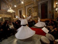 KİLİSEDE ŞEB-İ ARUS TÖRENİ