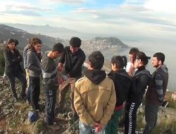 Üniversiteli Dağcılar Zor Günler İçin Zirve Yaptı