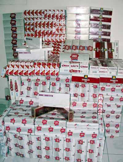 Van'da kaçak sigara operasyonu