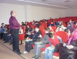 Zep Öğrencileri Zirve Üniversitesi’nde 'Nanoteknoloji’ Dersi Aldı