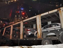 ŞANLIURFA'DA TIR KAZASI