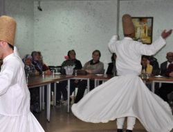 Huzurevinde Semazen Gösterisi Büyük İlgi Gördü