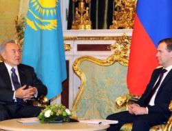 Nazarbayev’den Medvedev’e Başsağlığı