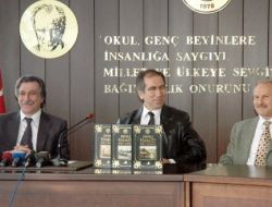 ‘fransızlar Abdülhamid Döneminde Ortadoğu'yu Karıştırmaya Çalıştılar’