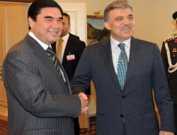 Gül İle Berdimuhamedov Telefonda Görüştü