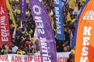 KAMUDA GREV BAŞLADI!