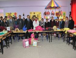 Muş’ta Öğrenciler De Eğiteme Katkı Sağlıyor