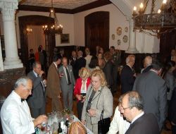 Atina'daki Resepsiyona Yüzlerce Davetli Katıldı