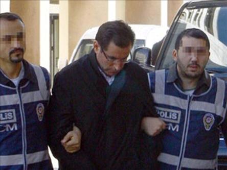 LÜTFİ EKİNCİ SERBEST!