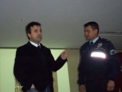 Erzin'de Polislere 'Etkili İletişim' Semineri Verildi