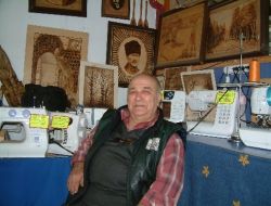 Yakma Resim Tekniğiyle Tablo Yapan Ressam: Sanata Değer Verilmiyor