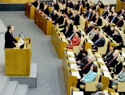 Putin’in St.petersburg’dan Dostu Narışkin, Duma Başkanı Oldu