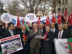 Fransa Büyükelçiliği Önünde Boykot Çağrısı