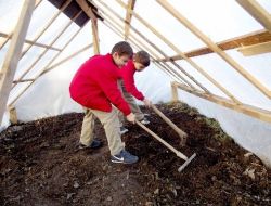 Öğrenciler Organik Tarımı Uygulamalı Olarak Öğreniyor