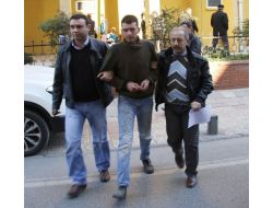 İzin Aldı, Çalıştığı Fabrikanın Müdürünün Evine Girerek Hırsızlık Yaptı