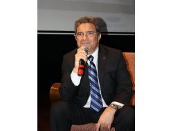 Otay: Türk Otomotiv Pazarı Bu Yılı Rekorlarla Arkada Bırakıyor